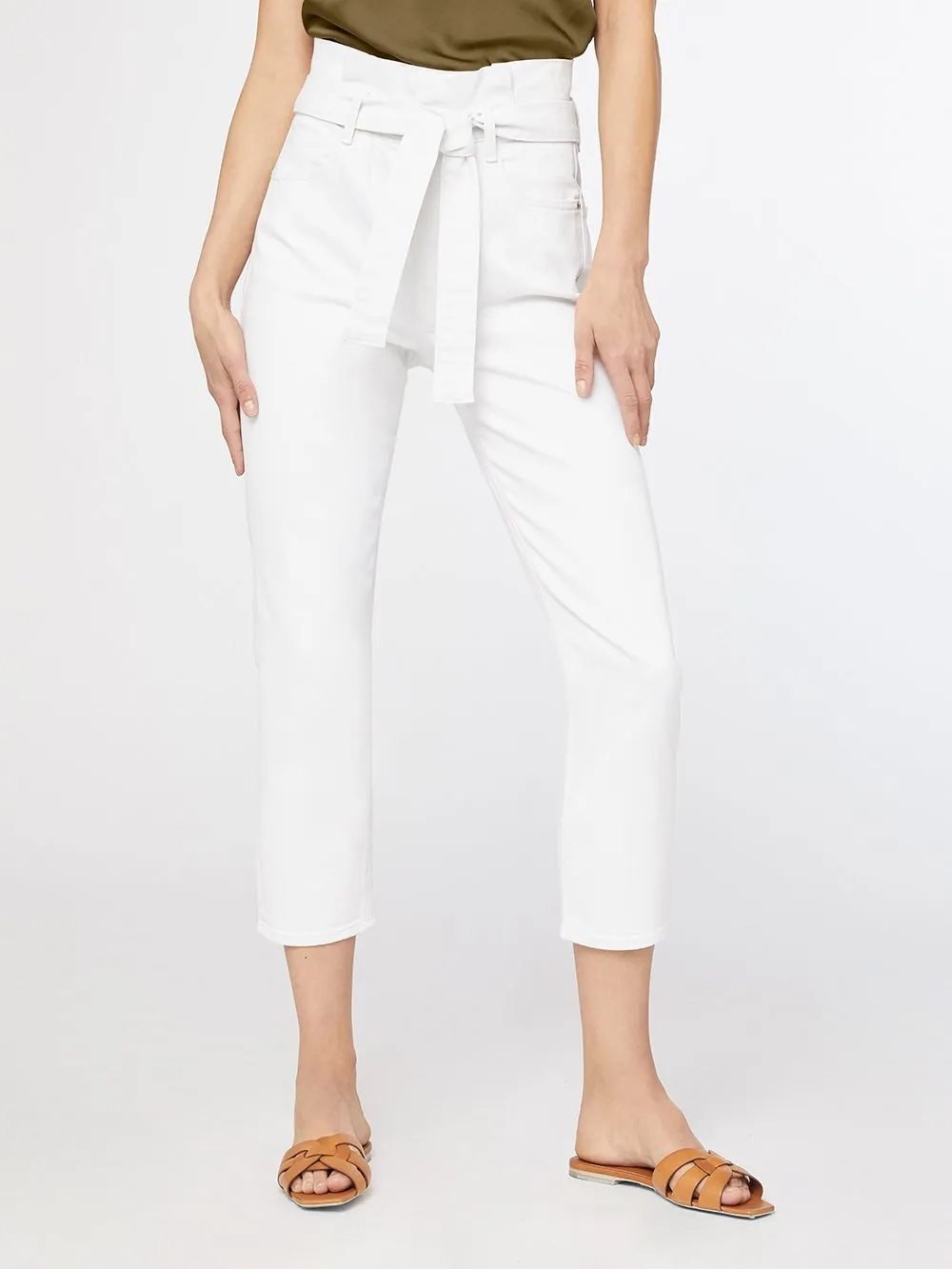 Belted Pleated Pegged Jean -- Blanc