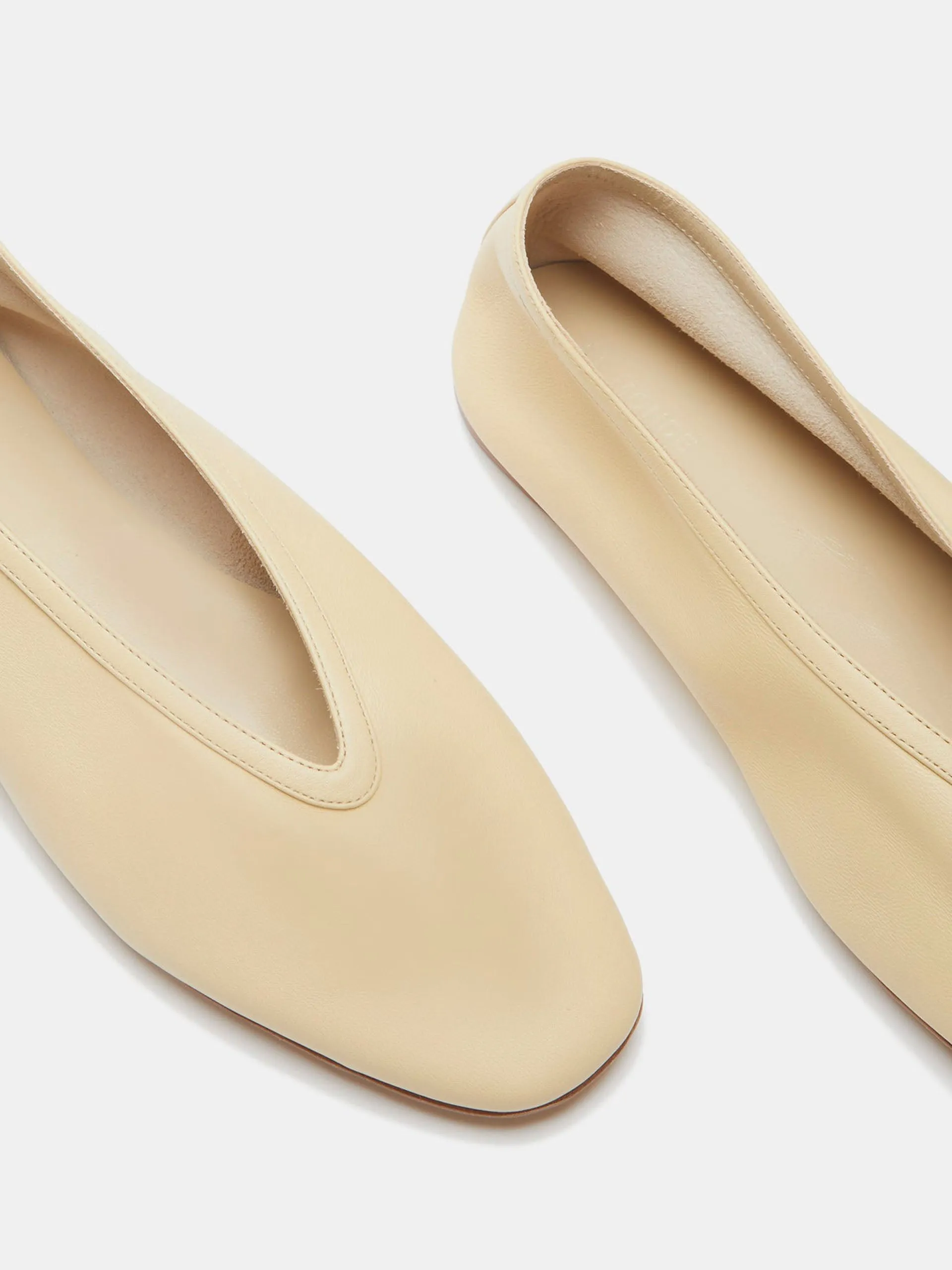 Custard leather Luna slippers