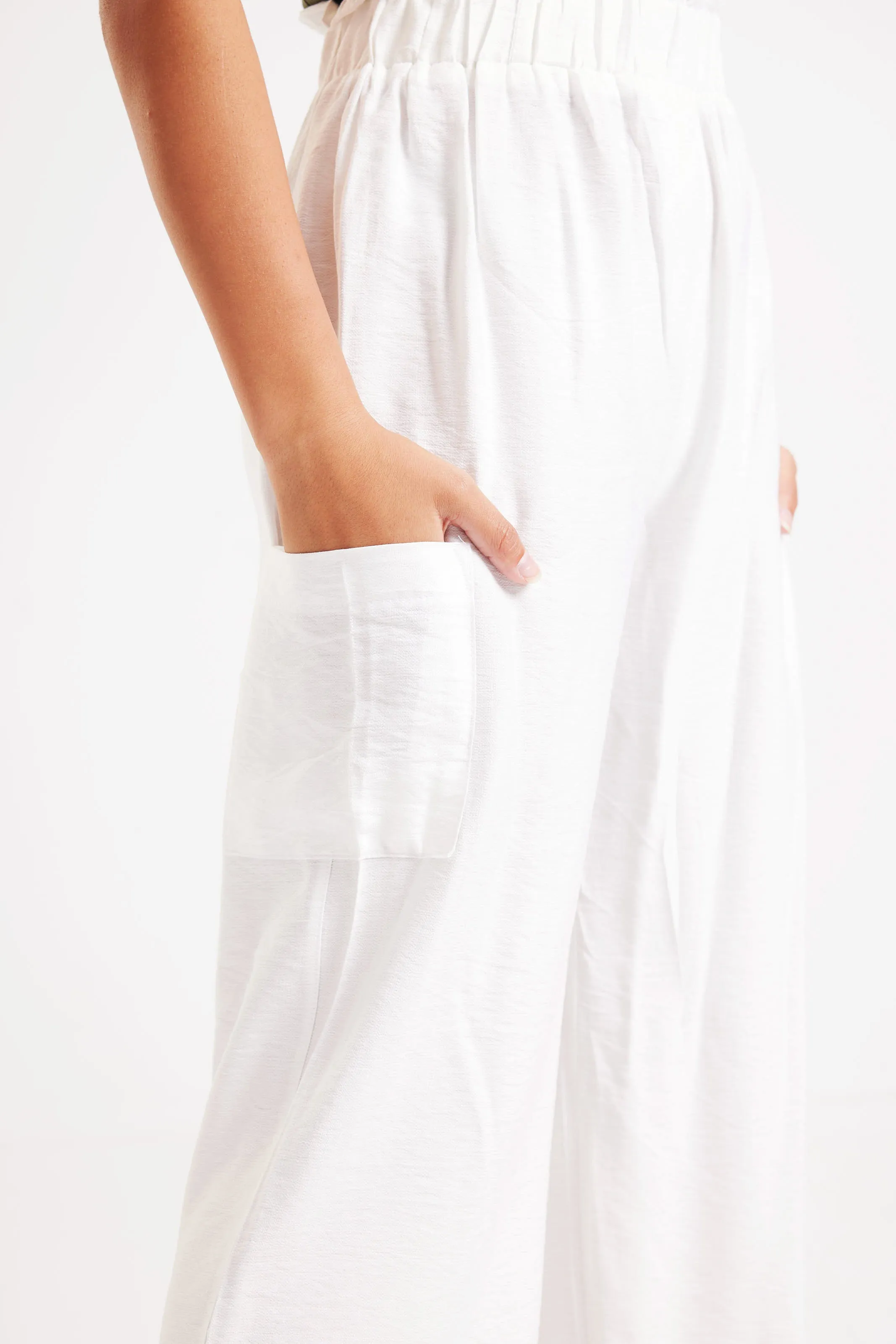 FLOWY WIDE LEG PANTS - WHITE